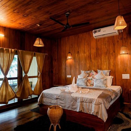 Driftwood Beach Resort Varkala Exterior photo